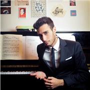 Pianiste concertiste, diplômé de l’École Normale de Musique de Paris, propose des cours à domicile pour touts niveaux